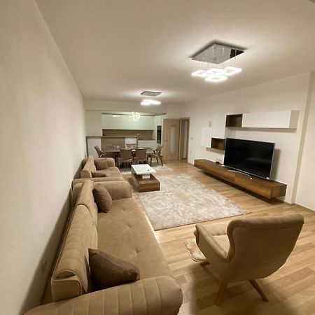Violin 2 Bedroom Apartment Downtown بريزرن المظهر الخارجي الصورة