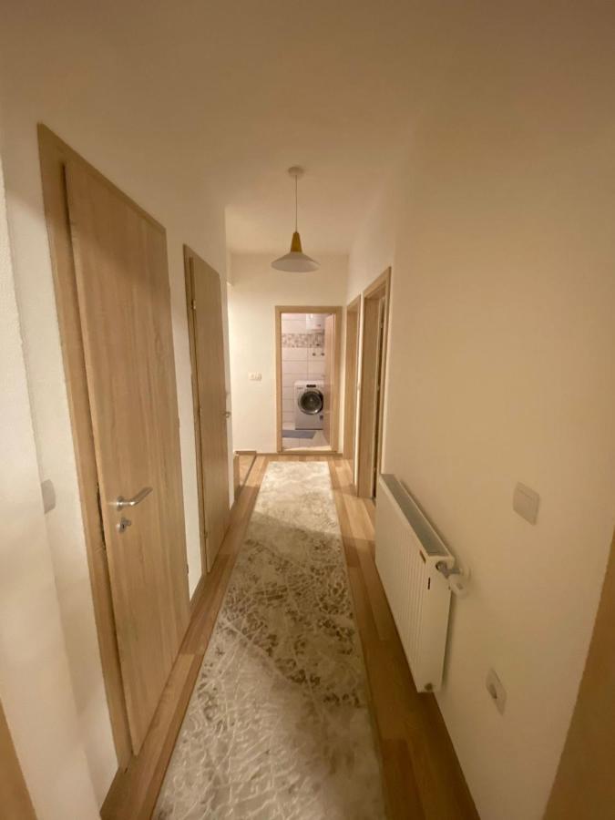 Violin 2 Bedroom Apartment Downtown بريزرن المظهر الخارجي الصورة